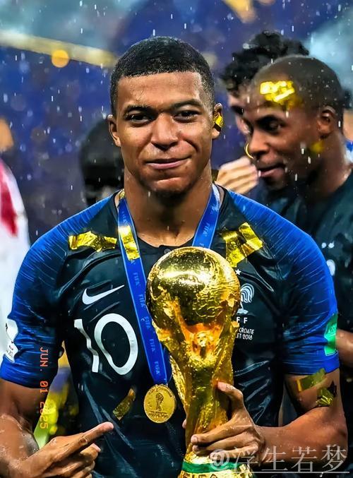 姆巴佩闪耀全场 法国队勇夺季军