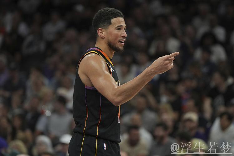 布克预计今夏提前续约 或签2年1.5亿美元合同 布克预计今夏提前续约 或签2年1.5亿美元合同