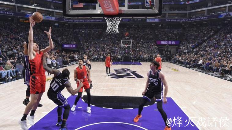 亚历山大砍下39分杰伦威伤退 热火力克雷霆送其赛季第8负 亚历山大砍下39分杰伦威伤退 热火力克雷霆送其赛季第8负