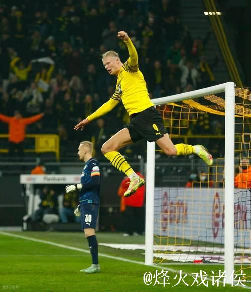 德甲-哈兰德复出读秒绝杀 多特立柱救险客场告捷