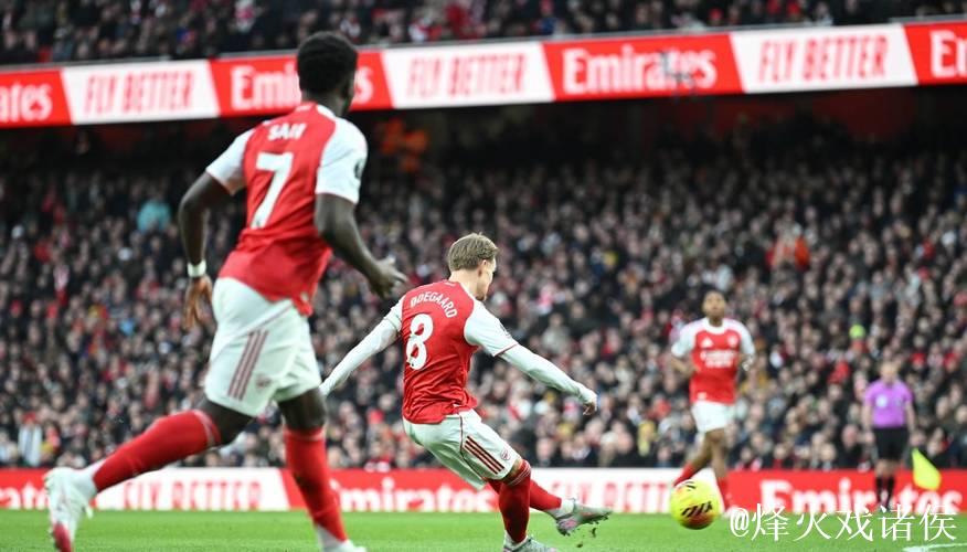 英超-厄德高建功赖斯乌龙助攻 阿森纳2-1险胜布赖顿 英超-厄德高建功赖斯乌龙助攻 阿森纳2-1险胜布赖顿